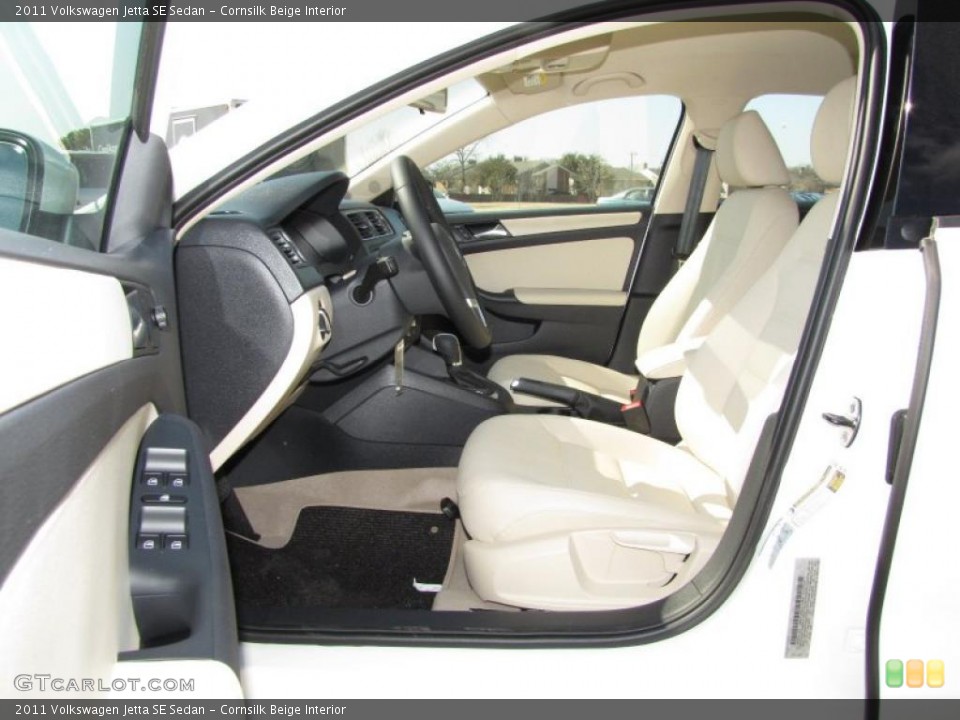 Cornsilk Beige Interior Photo for the 2011 Volkswagen Jetta SE Sedan #45503279