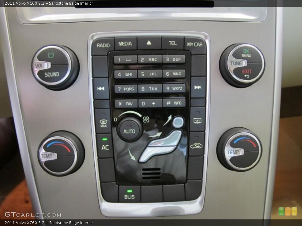 Sandstone Beige Interior Controls for the 2011 Volvo XC60 3.2 #45505479