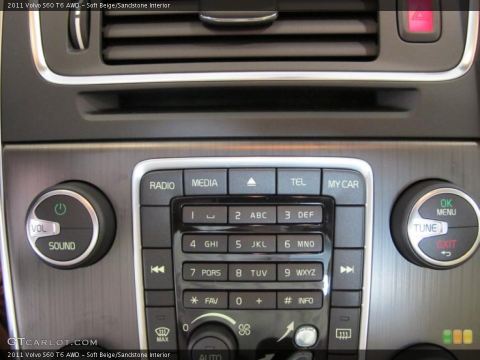 Soft Beige/Sandstone Interior Controls for the 2011 Volvo S60 T6 AWD #45506627