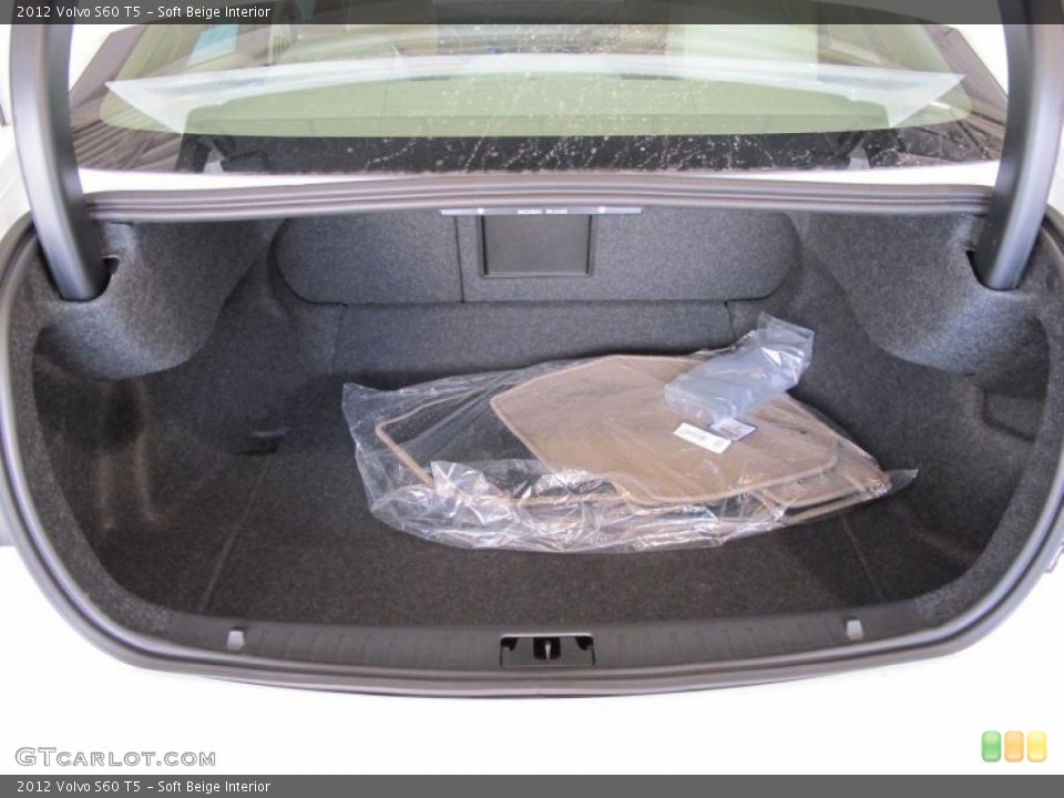 Soft Beige Interior Trunk for the 2012 Volvo S60 T5 #45507839
