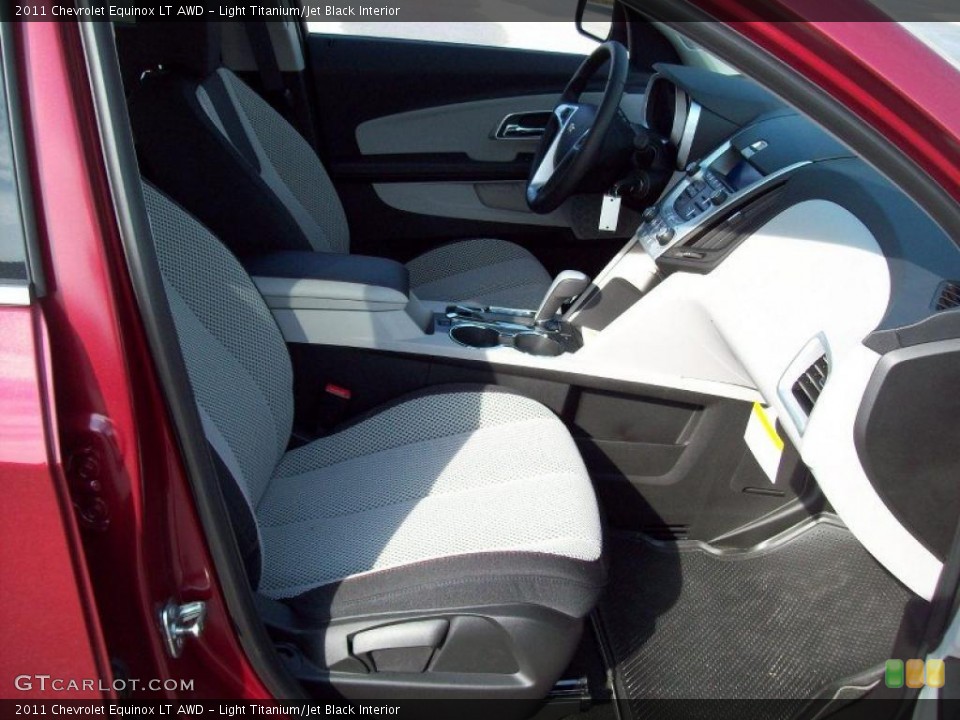Light Titanium/Jet Black Interior Photo for the 2011 Chevrolet Equinox LT AWD #45513180