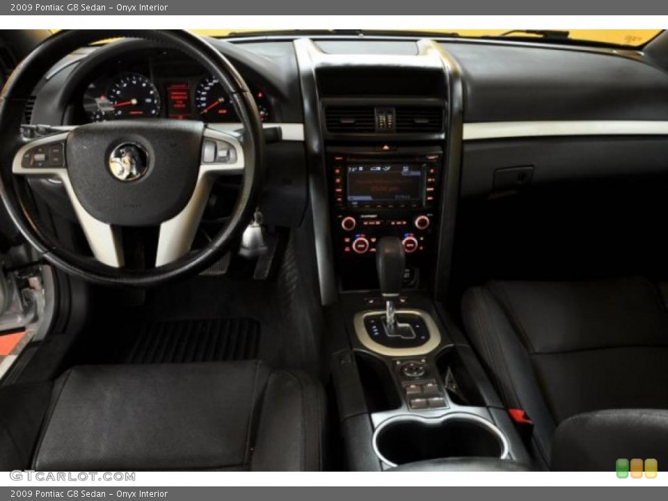 Onyx Interior Dashboard for the 2009 Pontiac G8 Sedan #45516108