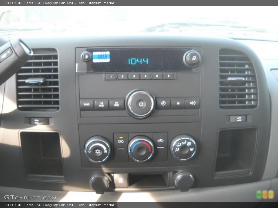 Dark Titanium Interior Controls for the 2011 GMC Sierra 1500 Regular Cab 4x4 #45517256