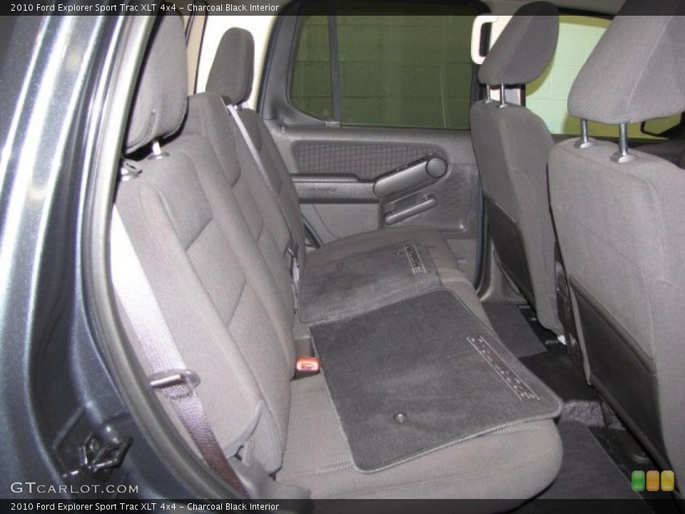 Charcoal Black Interior Photo for the 2010 Ford Explorer Sport Trac XLT 4x4 #45530196