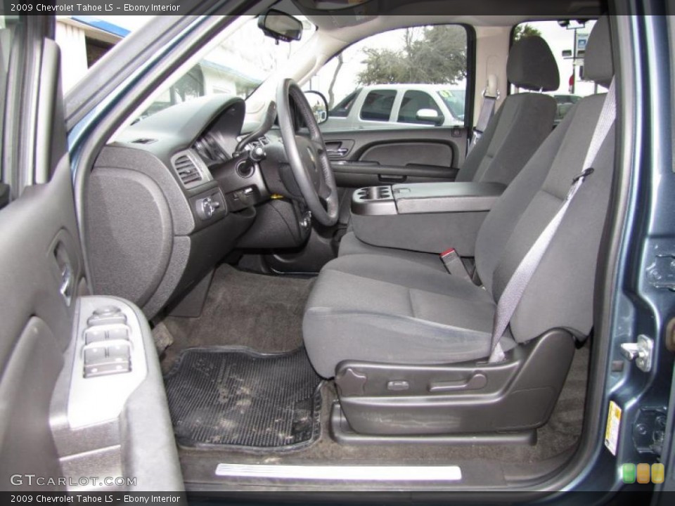Ebony Interior Photo for the 2009 Chevrolet Tahoe LS #45533917