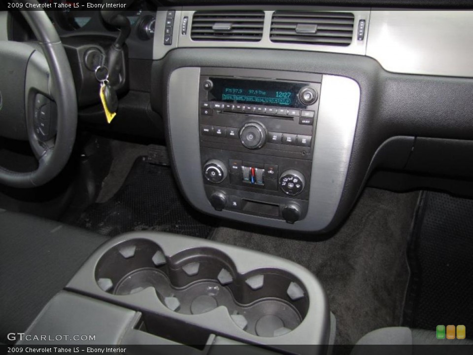 Ebony Interior Controls for the 2009 Chevrolet Tahoe LS #45533961