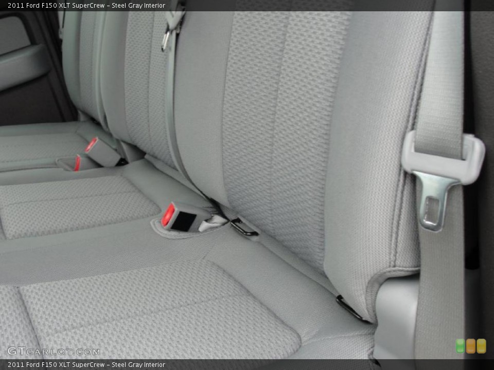 Steel Gray Interior Photo for the 2011 Ford F150 XLT SuperCrew #45537125