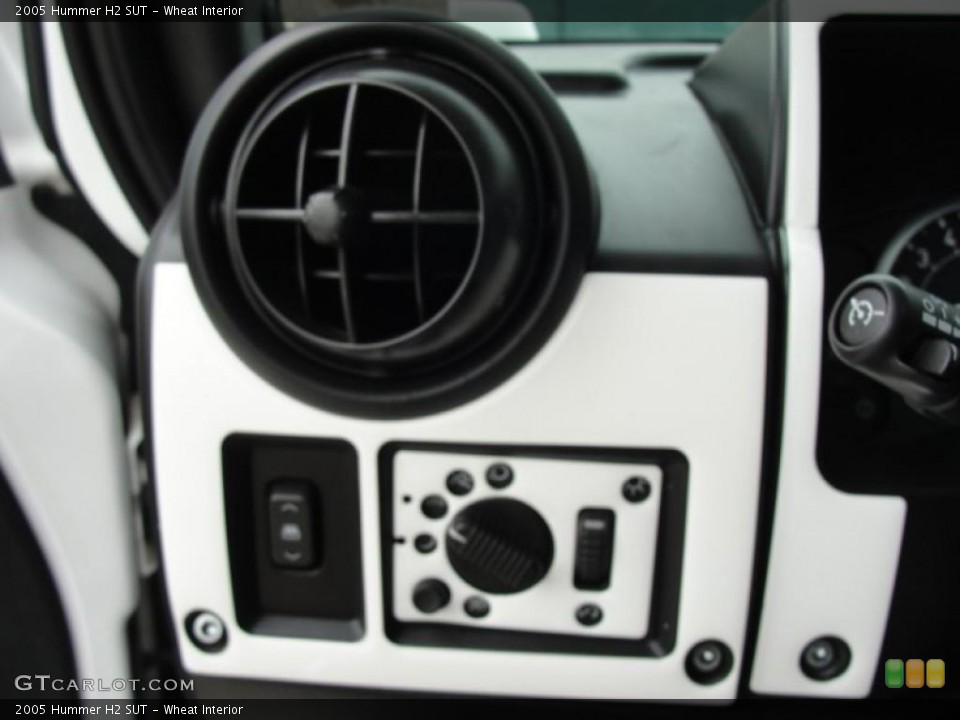 Wheat Interior Controls for the 2005 Hummer H2 SUT #45541771