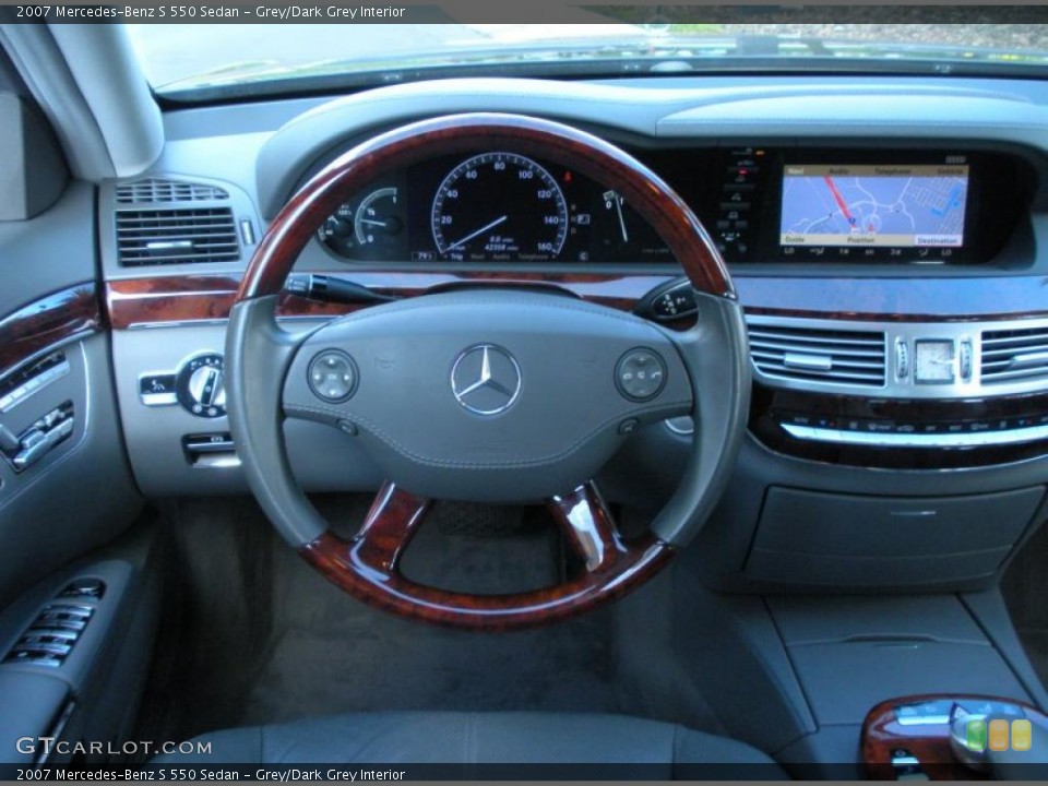 Grey/Dark Grey Interior Steering Wheel for the 2007 Mercedes-Benz S 550 Sedan #45547113