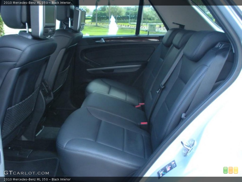Black Interior Photo for the 2010 Mercedes-Benz ML 350 #45548761