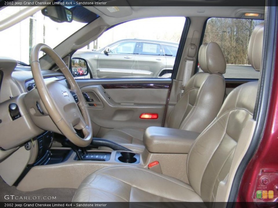 Sandstone Interior Photo for the 2002 Jeep Grand Cherokee Limited 4x4 #45550477