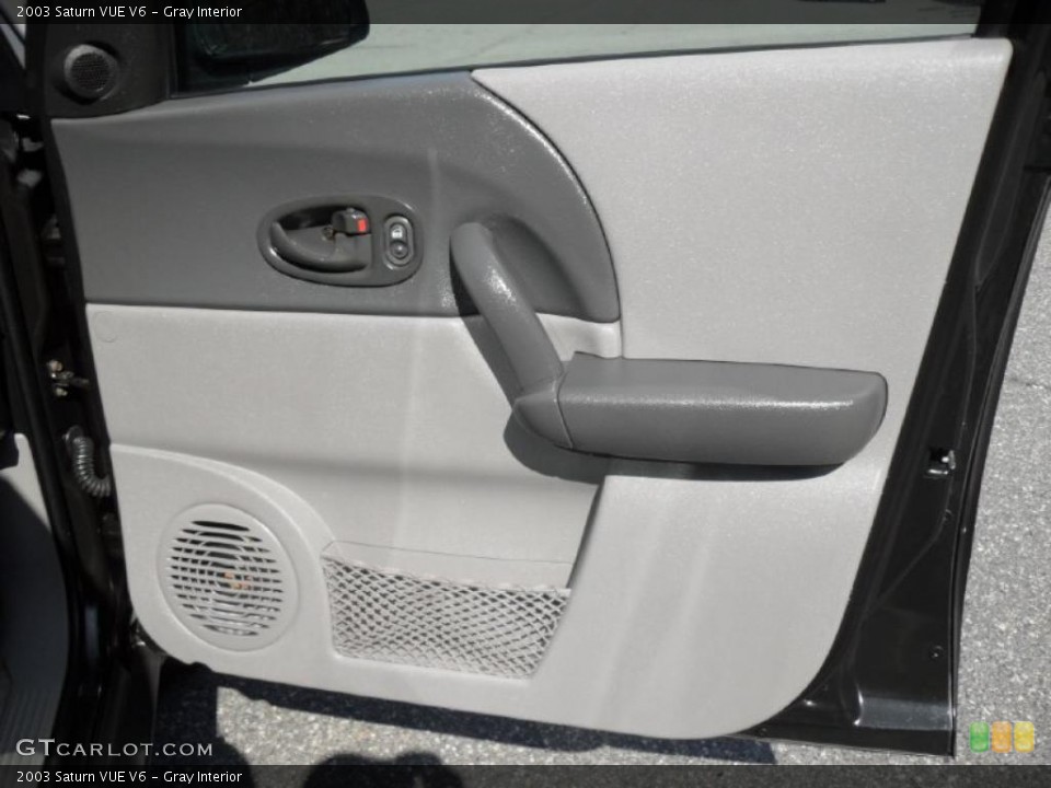 Gray Interior Door Panel for the 2003 Saturn VUE V6 #45554037