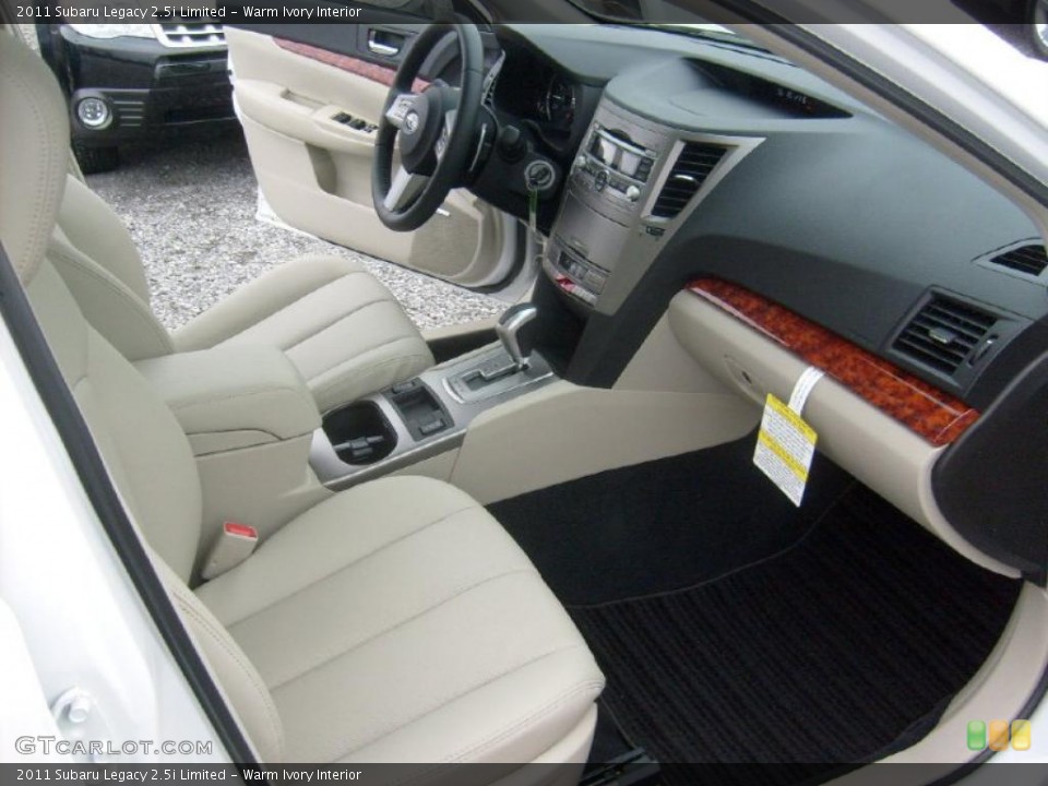 Warm Ivory Interior Photo for the 2011 Subaru Legacy 2.5i Limited #45556289
