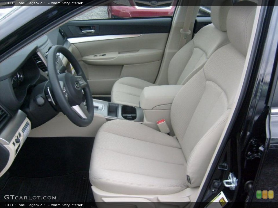 Warm Ivory Interior Photo for the 2011 Subaru Legacy 2.5i #45562227