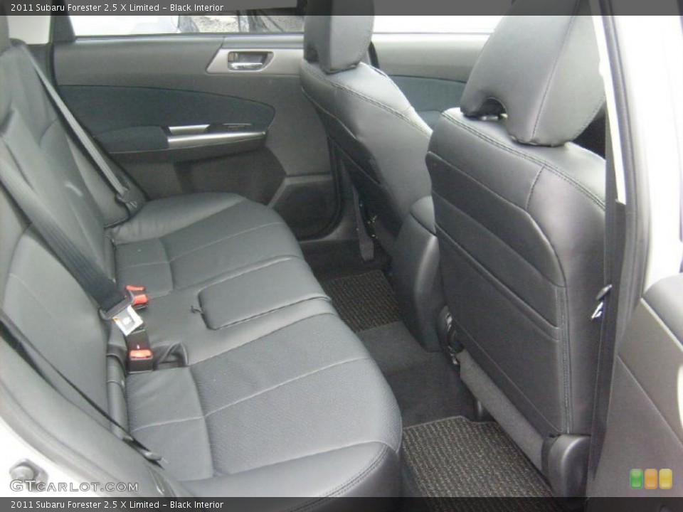 Black Interior Photo for the 2011 Subaru Forester 2.5 X Limited #45566559