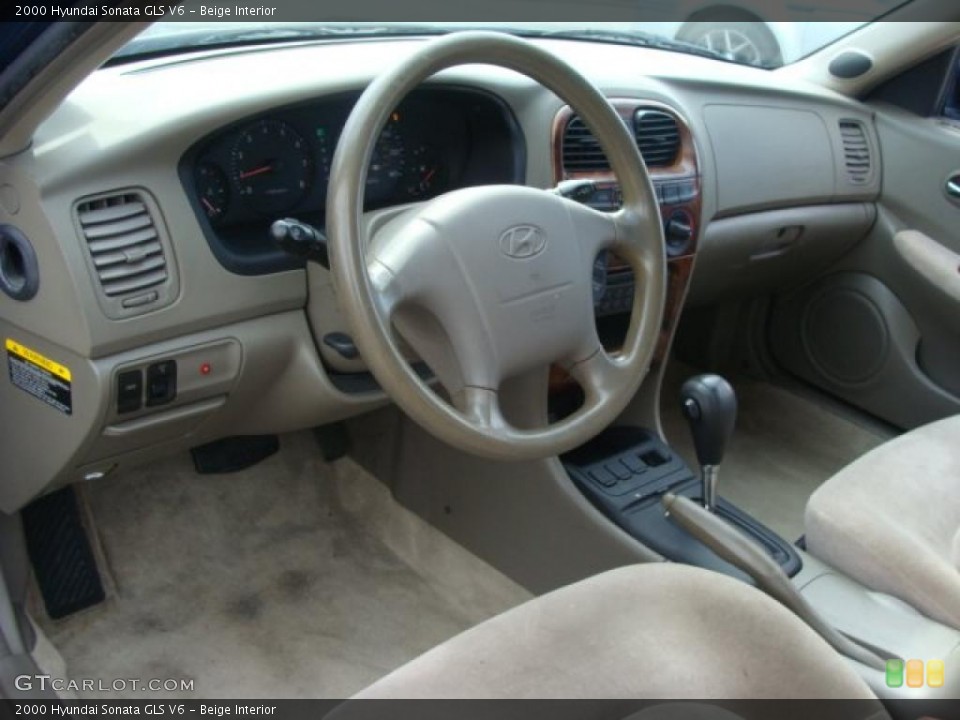 Beige Interior Prime Interior for the 2000 Hyundai Sonata GLS V6 #45567719