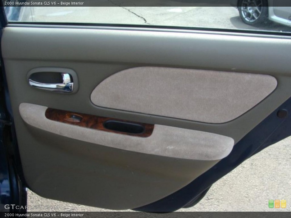 Beige Interior Door Panel for the 2000 Hyundai Sonata GLS V6 #45567791