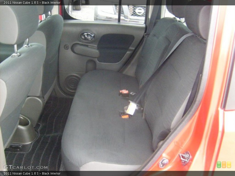 Black Interior Photo for the 2011 Nissan Cube 1.8 S #45569807
