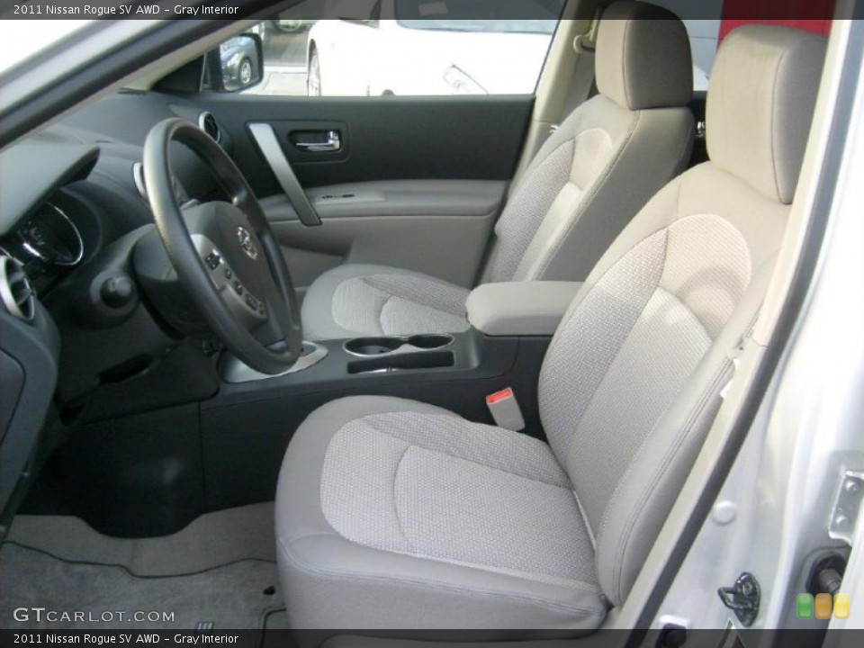 Gray Interior Photo for the 2011 Nissan Rogue SV AWD #45569955