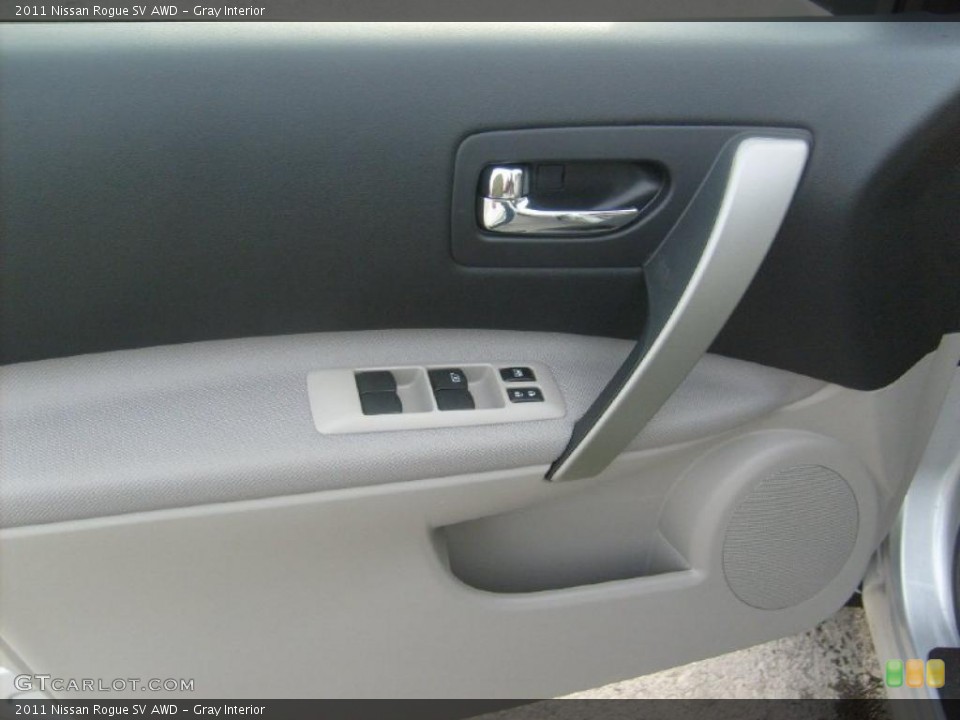 Gray Interior Door Panel for the 2011 Nissan Rogue SV AWD #45570237