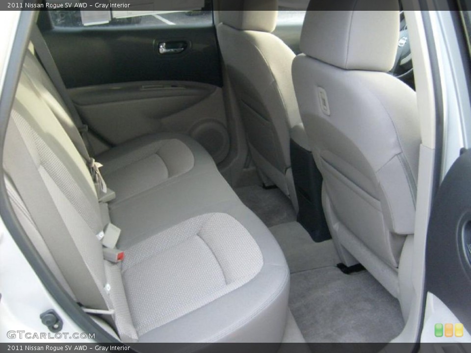 Gray Interior Photo for the 2011 Nissan Rogue SV AWD #45570273