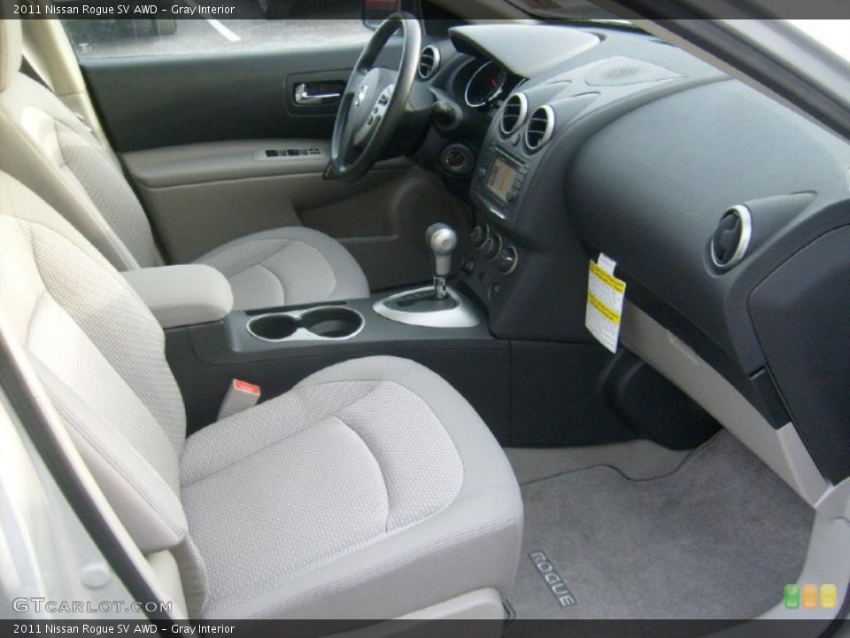 Gray Interior Photo for the 2011 Nissan Rogue SV AWD #45570287