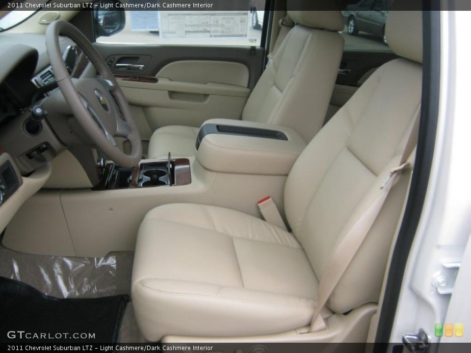 Light Cashmere/Dark Cashmere Interior Photo for the 2011 Chevrolet Suburban LTZ #45579675