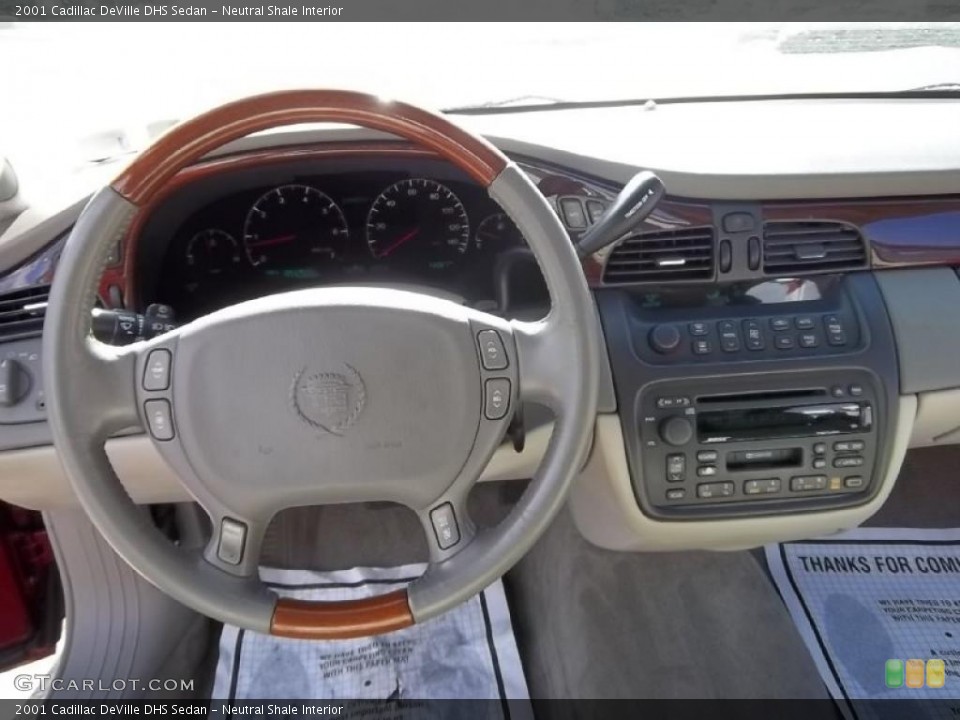 Neutral Shale Interior Dashboard for the 2001 Cadillac DeVille DHS Sedan #45580487