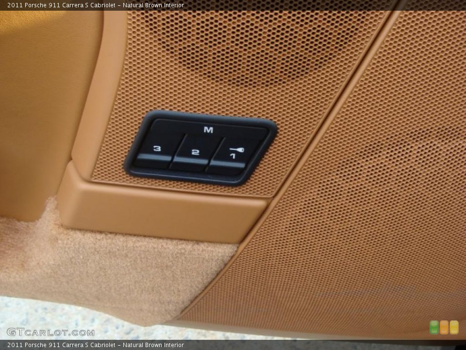 Natural Brown Interior Controls for the 2011 Porsche 911 Carrera S Cabriolet #45580591