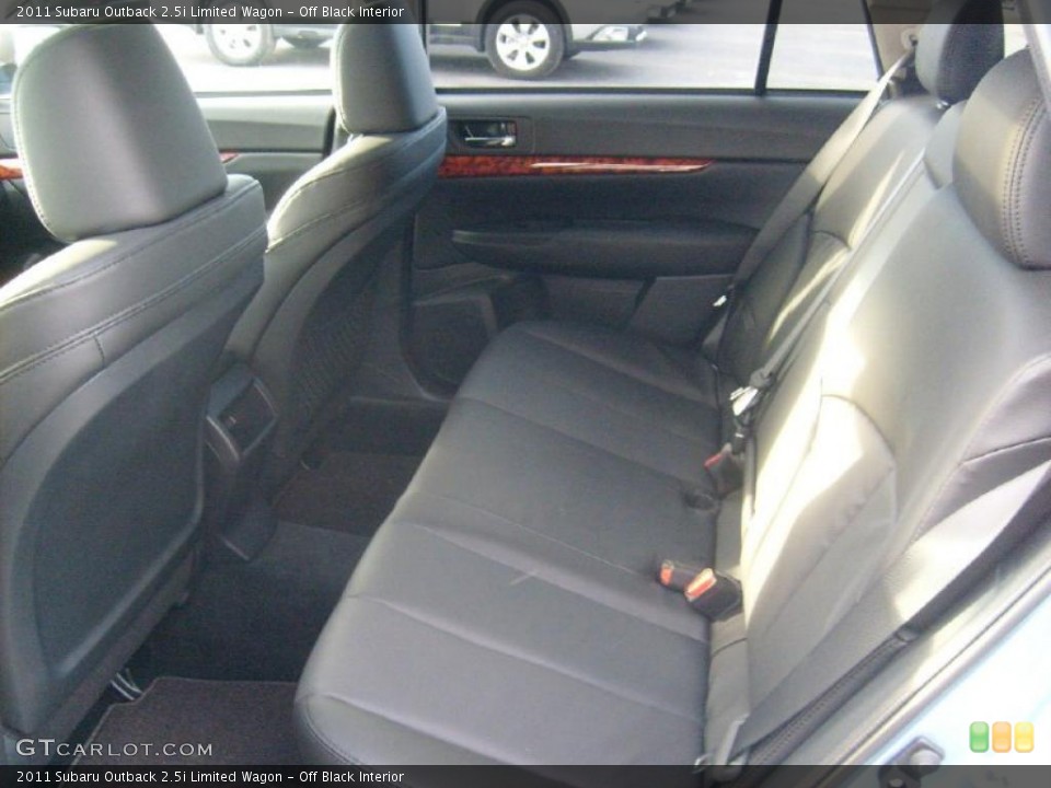 Off Black Interior Photo for the 2011 Subaru Outback 2.5i Limited Wagon #45585535