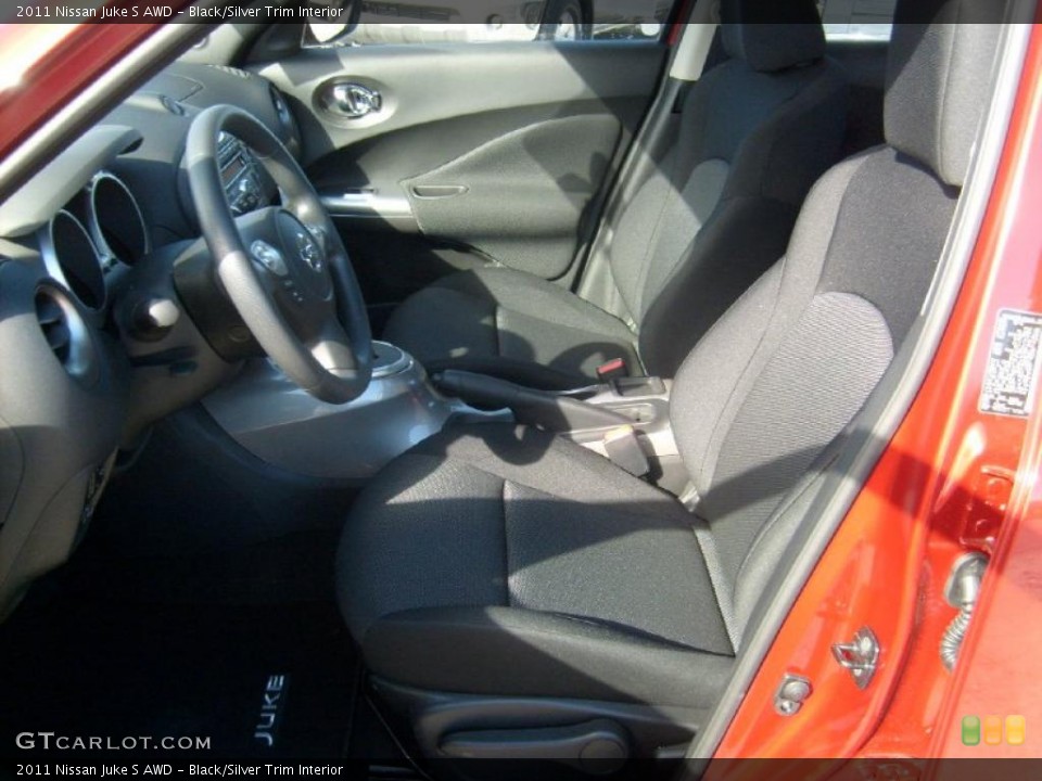 Black/Silver Trim Interior Photo for the 2011 Nissan Juke S AWD #45587879