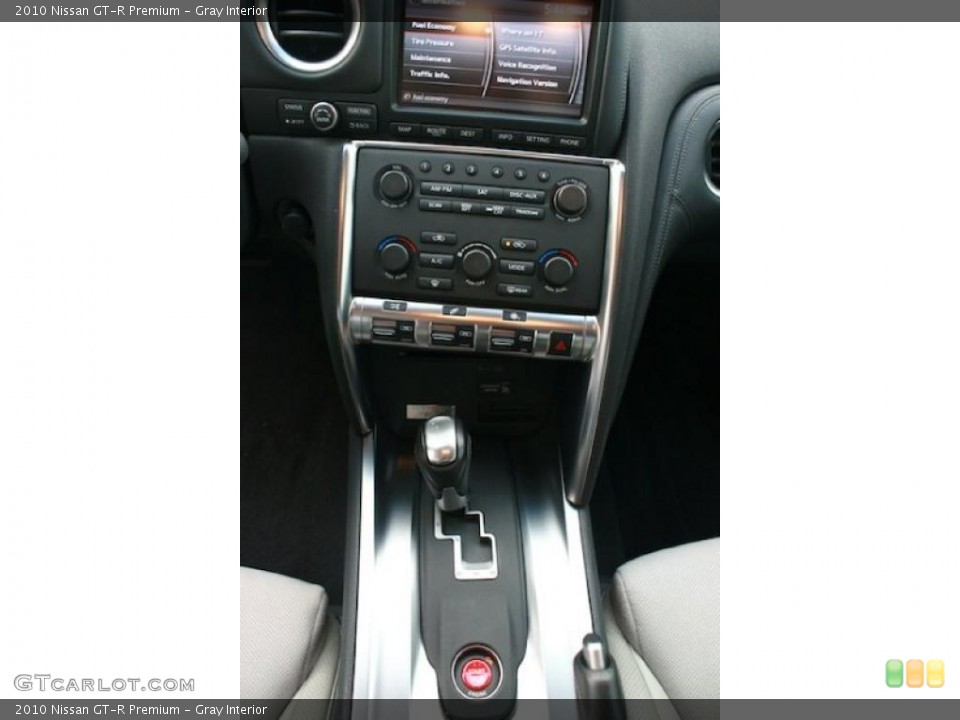 Gray Interior Controls for the 2010 Nissan GT-R Premium #45589407