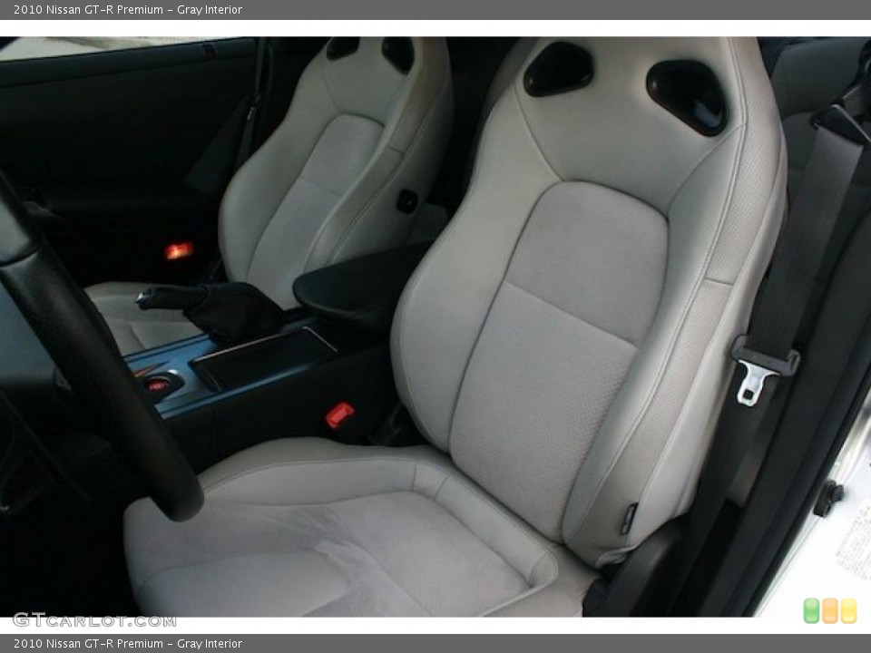 Gray Interior Photo for the 2010 Nissan GT-R Premium #45589427
