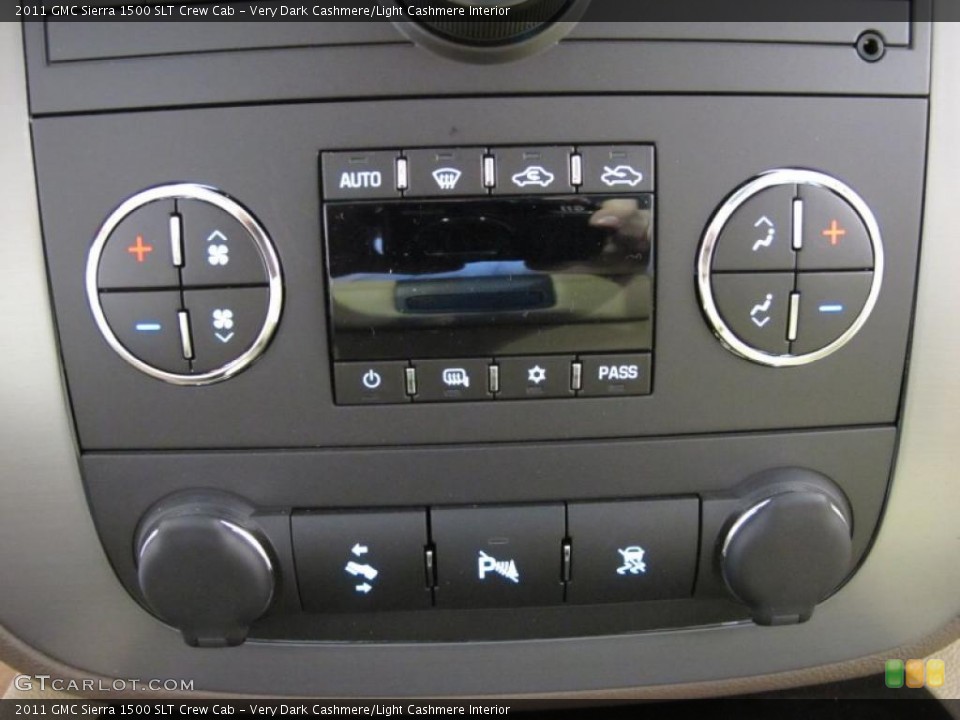 Very Dark Cashmere/Light Cashmere Interior Controls for the 2011 GMC Sierra 1500 SLT Crew Cab #45589787