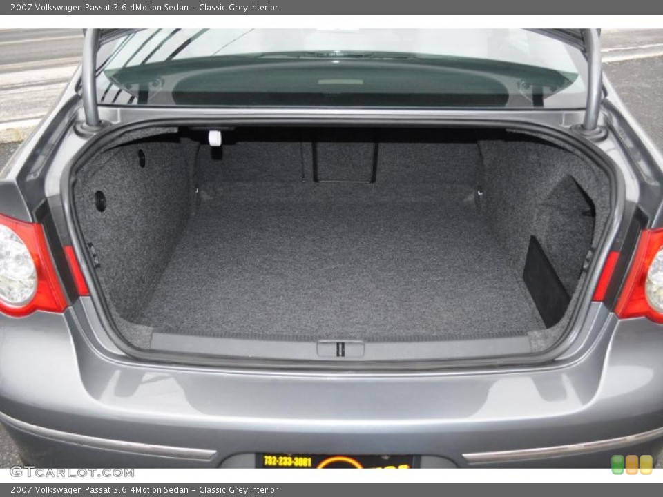 Classic Grey Interior Trunk for the 2007 Volkswagen Passat 3.6 4Motion Sedan #45590899