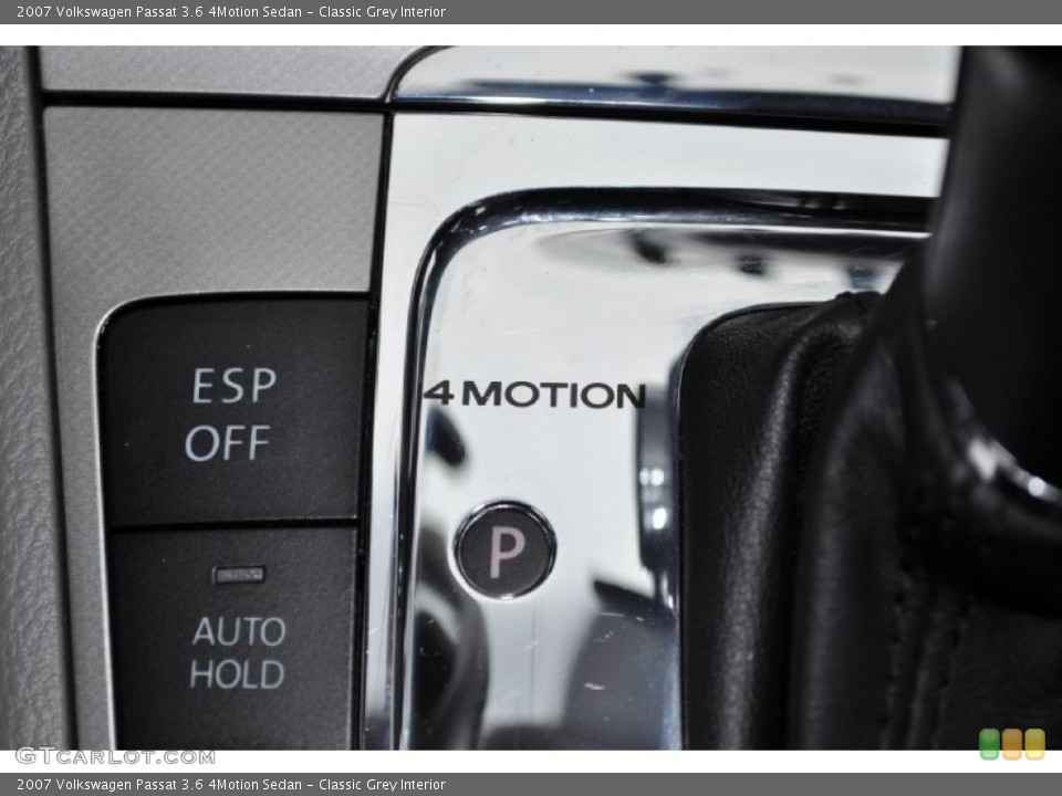 Classic Grey Interior Transmission for the 2007 Volkswagen Passat 3.6 4Motion Sedan #45591011