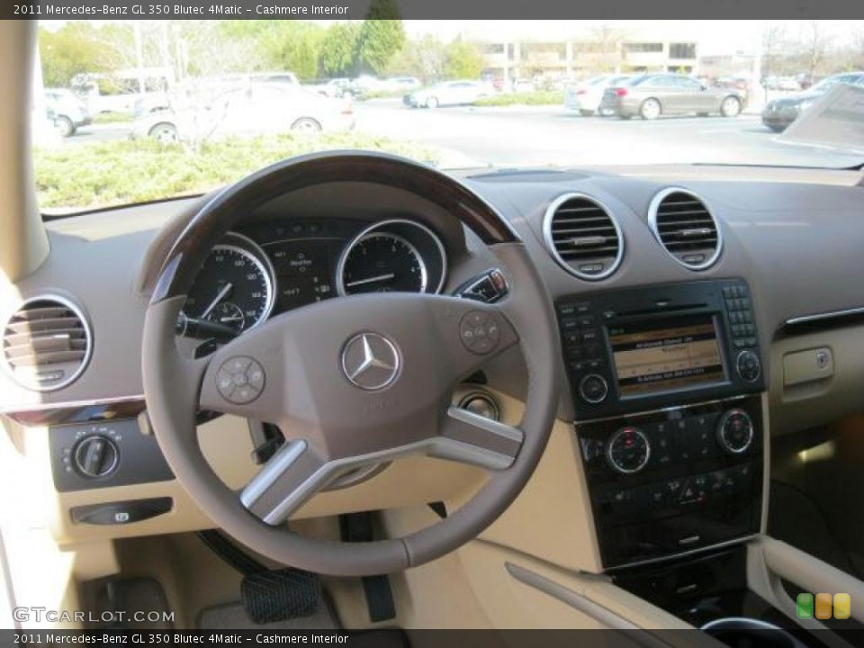 Cashmere Interior Dashboard for the 2011 Mercedes-Benz GL 350 Blutec 4Matic #45593383