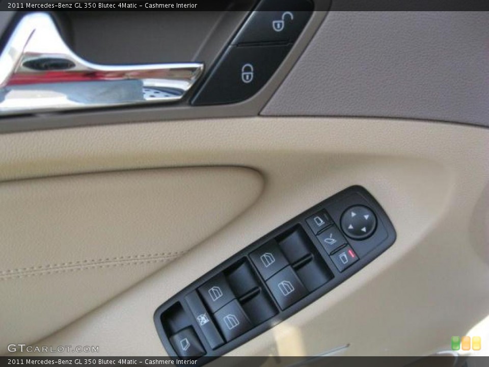 Cashmere Interior Controls for the 2011 Mercedes-Benz GL 350 Blutec 4Matic #45593439