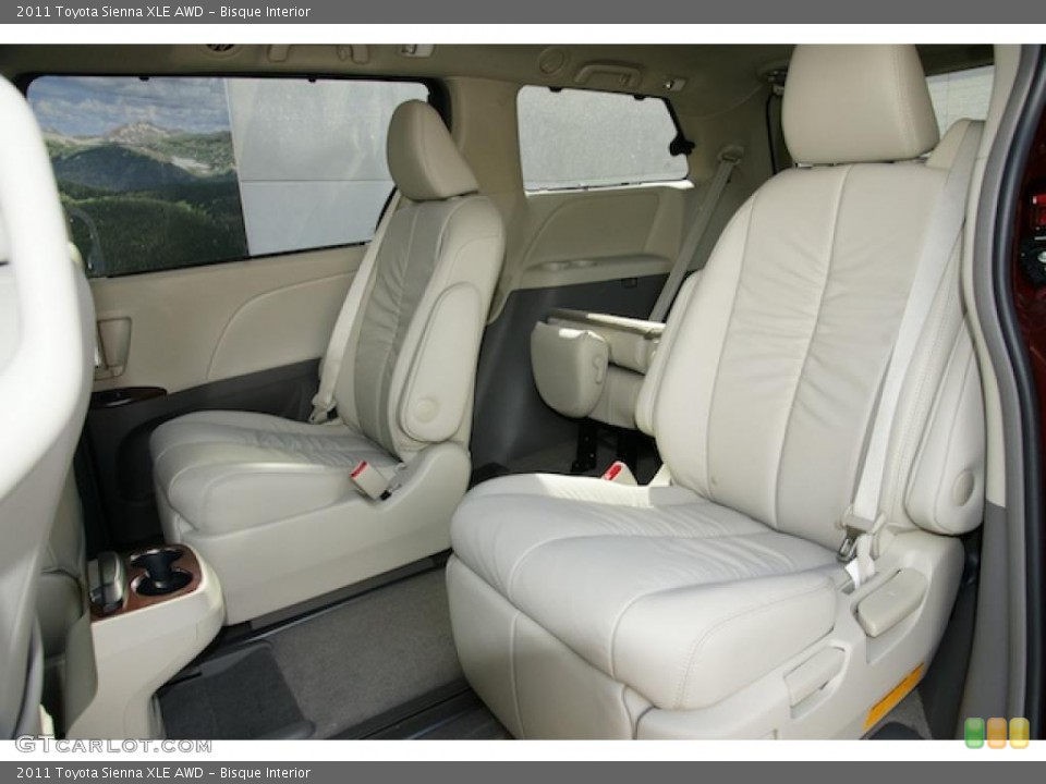 Bisque Interior Photo for the 2011 Toyota Sienna XLE AWD #45598112