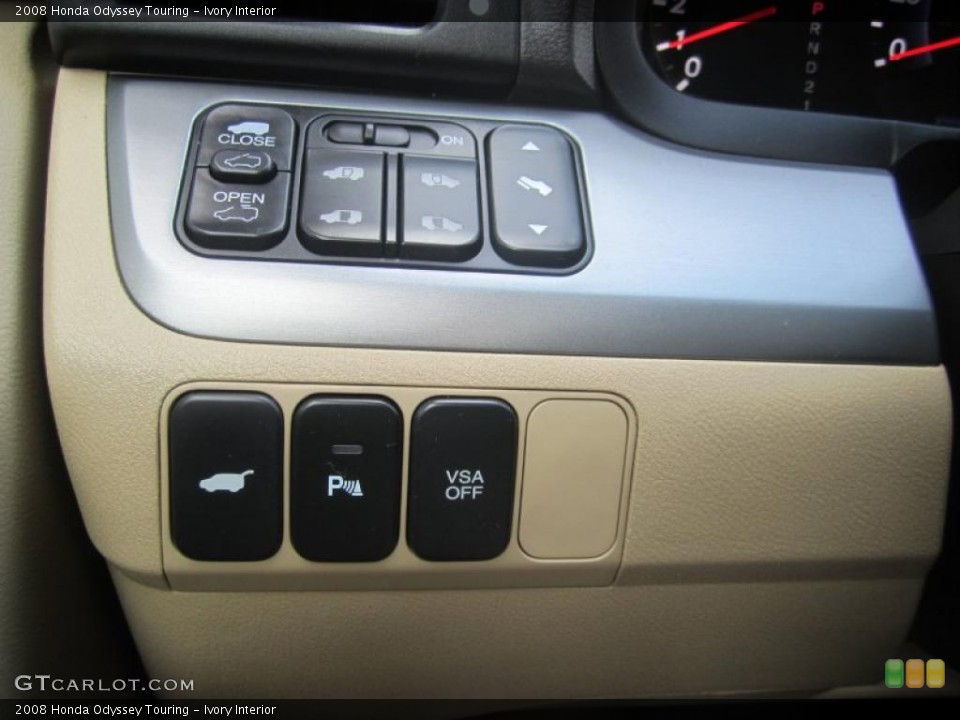 Ivory Interior Controls for the 2008 Honda Odyssey Touring #45605371