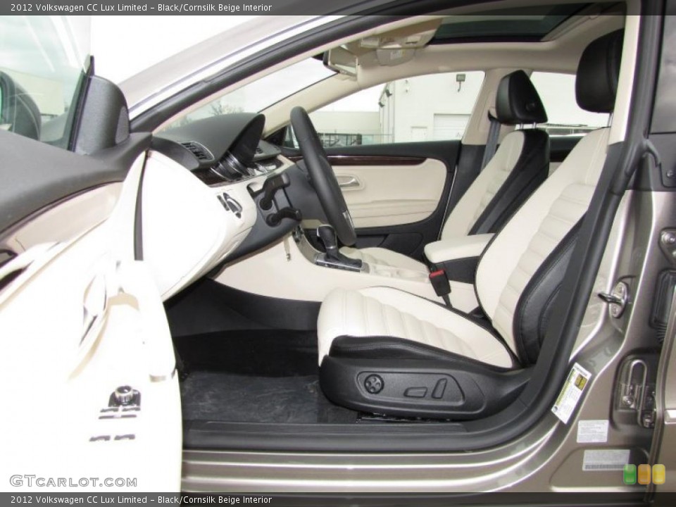 Black/Cornsilk Beige Interior Photo for the 2012 Volkswagen CC Lux Limited #45610058