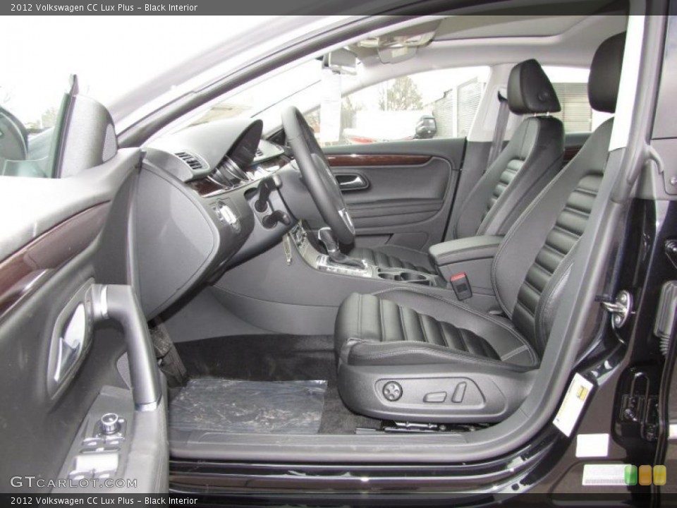 Black Interior Photo for the 2012 Volkswagen CC Lux Plus #45610623