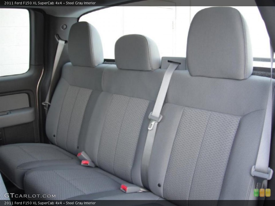 Steel Gray Interior Photo for the 2011 Ford F150 XL SuperCab 4x4 #45617184