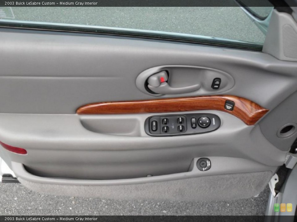 Medium Gray Interior Door Panel for the 2003 Buick LeSabre Custom #45617740