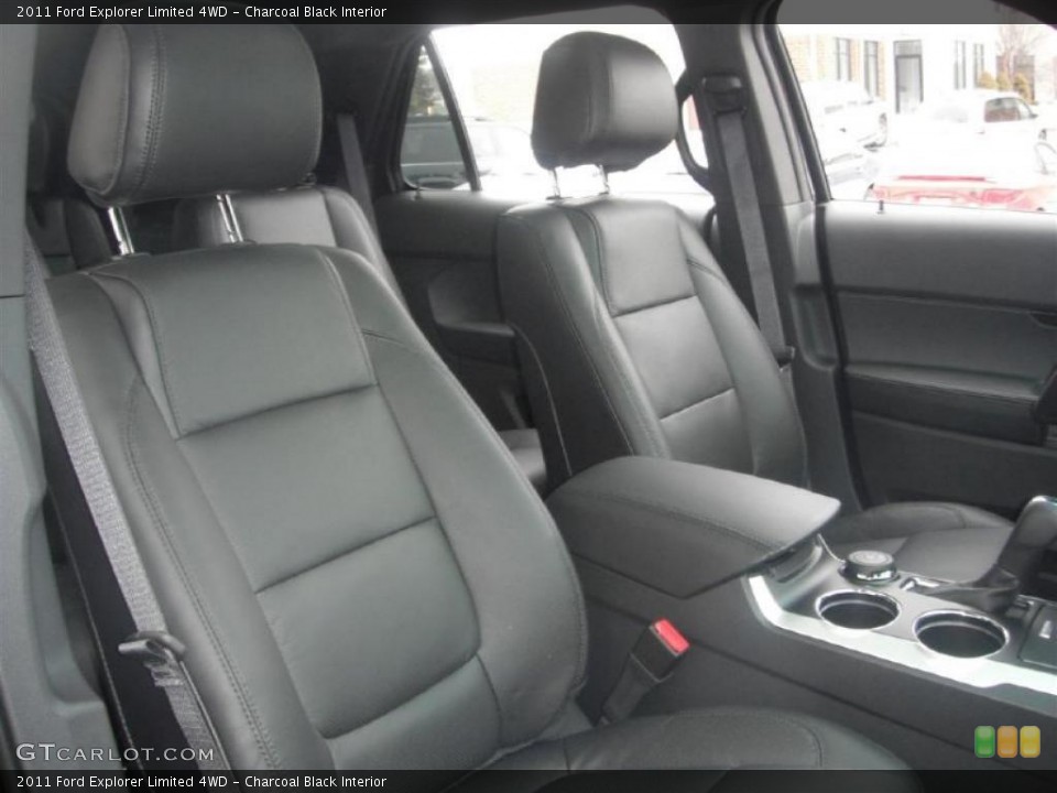 Charcoal Black Interior Photo for the 2011 Ford Explorer Limited 4WD #45619272