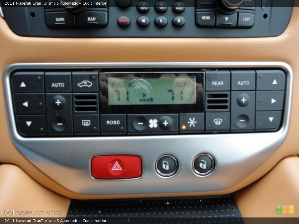 Cuoio Interior Controls for the 2011 Maserati GranTurismo S Automatic #45619512