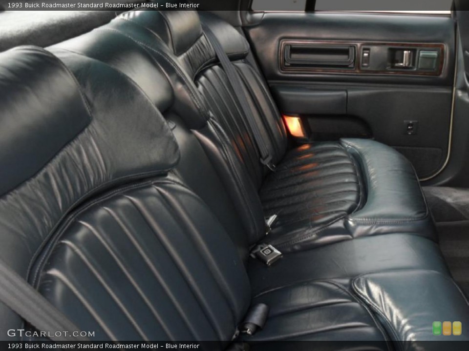 Blue Interior Photo for the 1993 Buick Roadmaster  #45619560