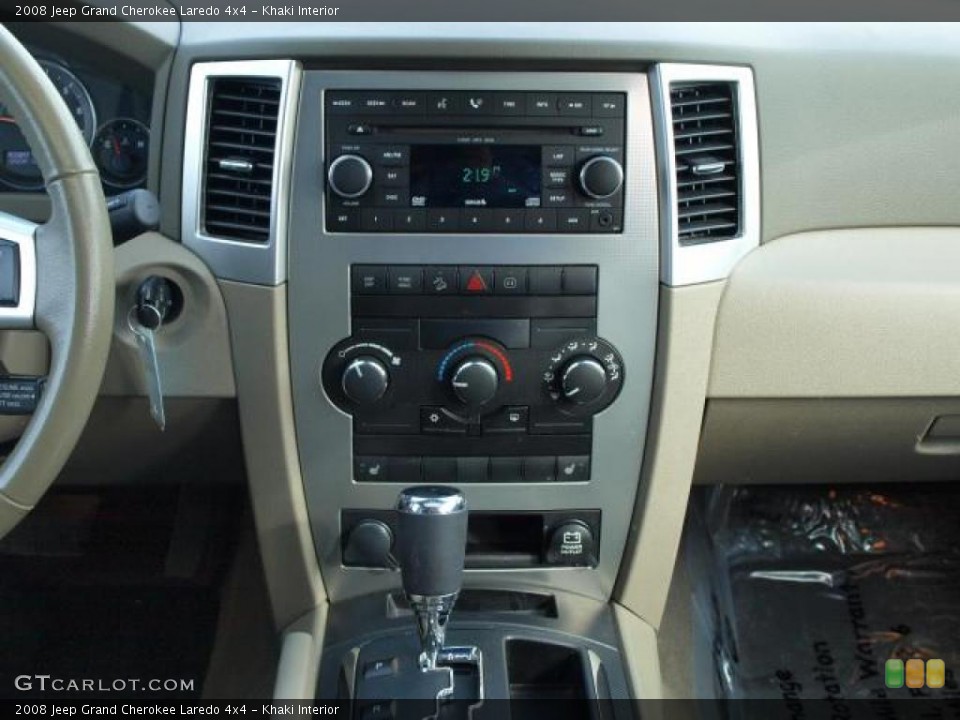 Khaki Interior Controls for the 2008 Jeep Grand Cherokee Laredo 4x4 #45625898