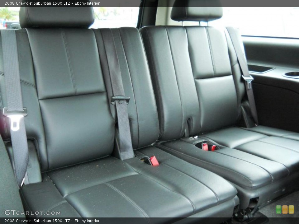 Ebony Interior Photo for the 2008 Chevrolet Suburban 1500 LTZ #45630833