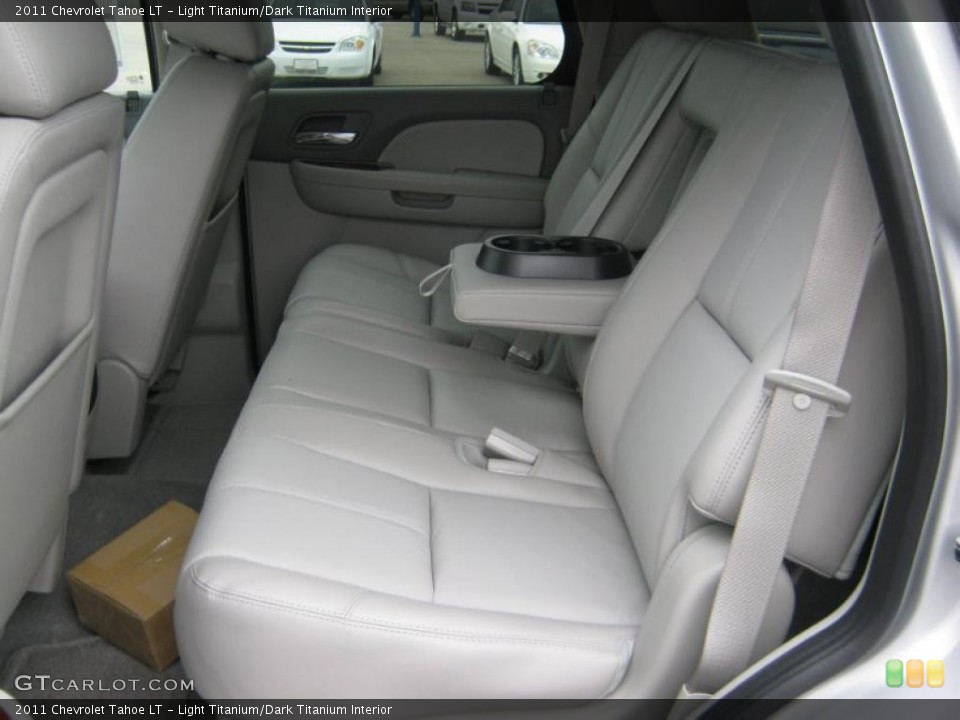 Light Titanium/Dark Titanium Interior Photo for the 2011 Chevrolet Tahoe LT #45633201